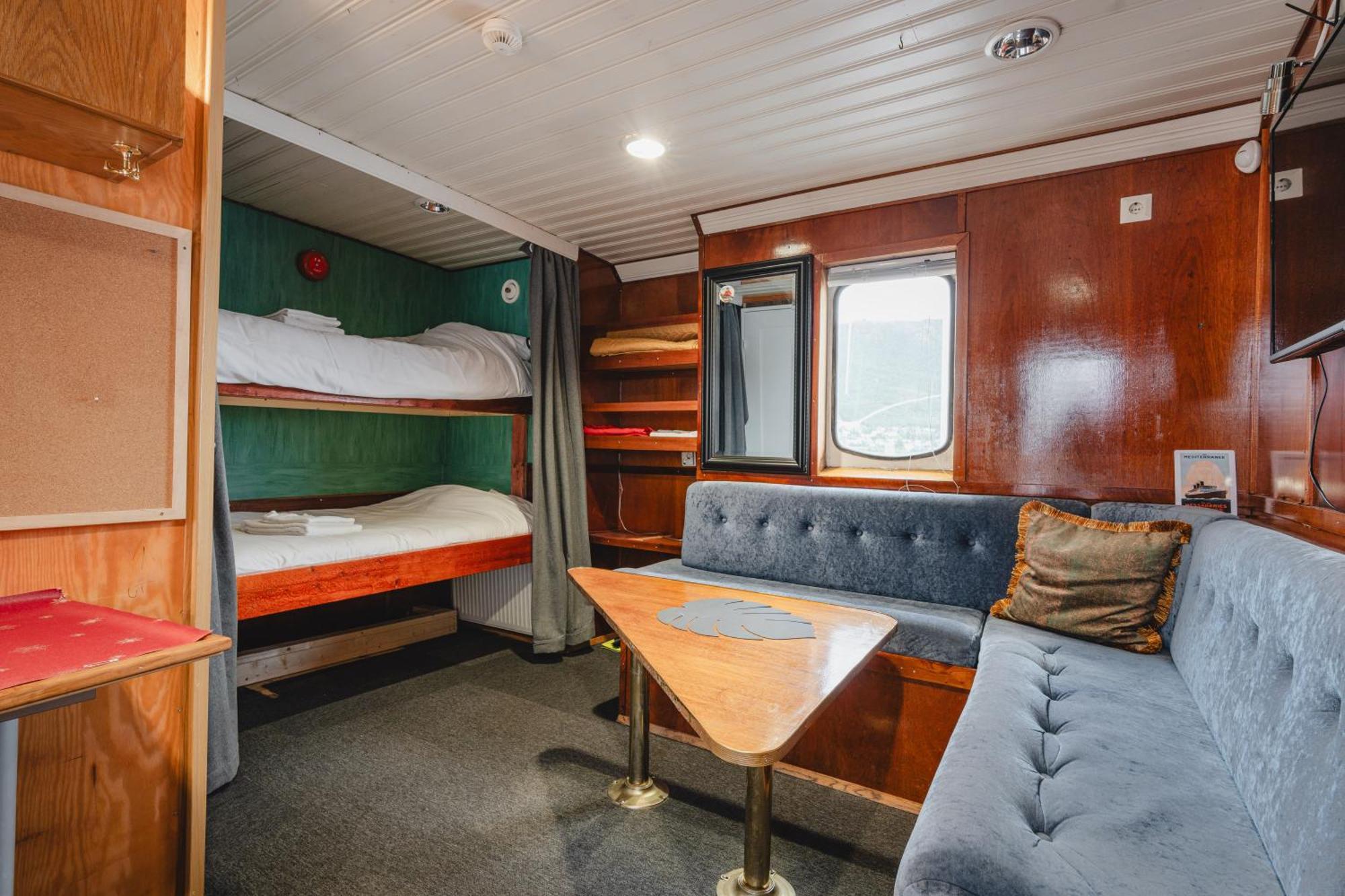 Norwegian Fjord Explorer Line トロムソ エクステリア 写真