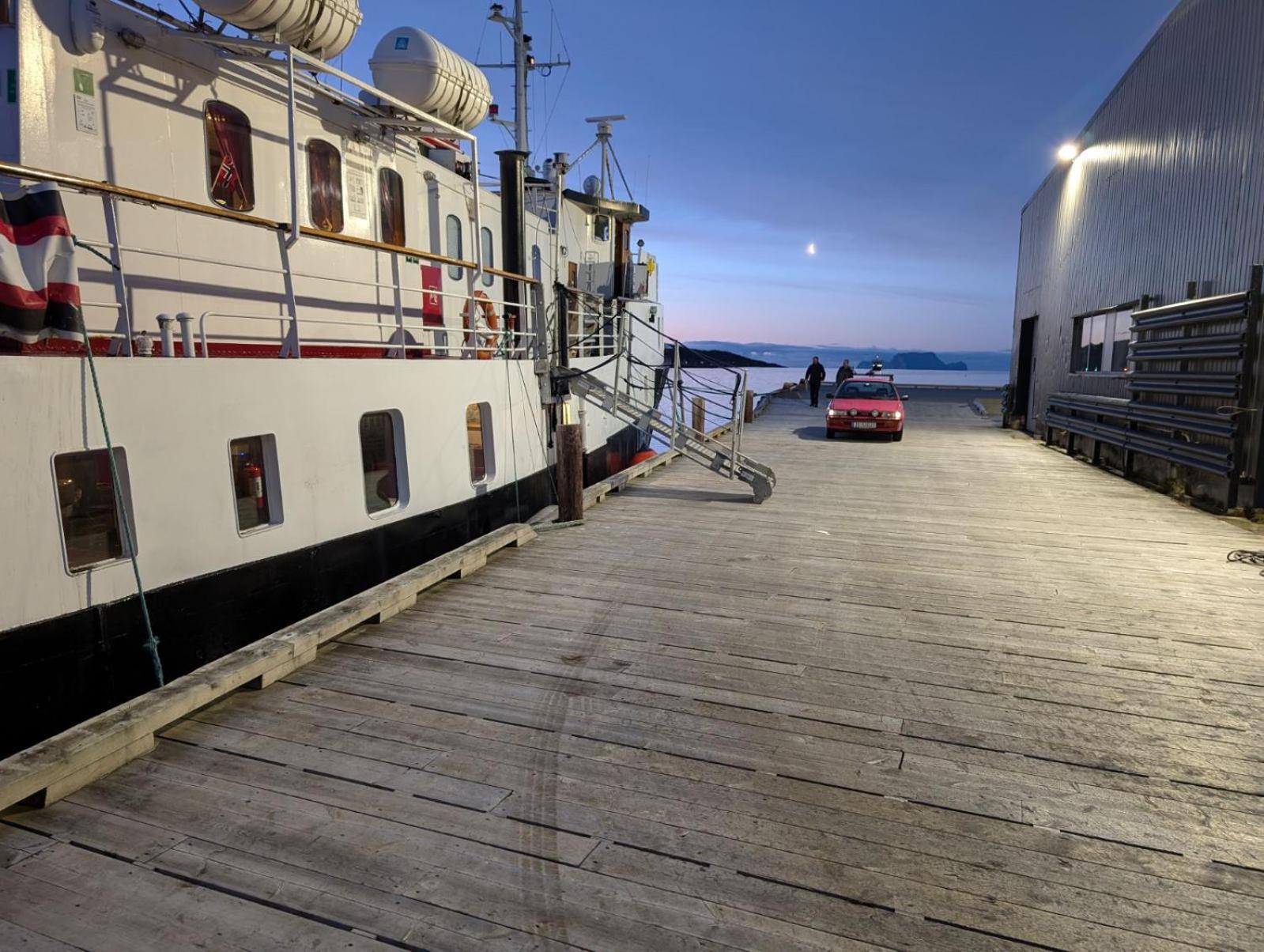Norwegian Fjord Explorer Line トロムソ エクステリア 写真